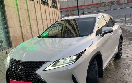 Lexus RX IV рестайлинг, 2020 год, 5 600 000 рублей, 3 фотография