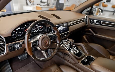 Porsche Cayenne III, 2018 год, 6 990 000 рублей, 19 фотография