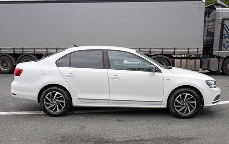 Volkswagen Jetta VI, 2018 год, 1 350 000 рублей, 6 фотография