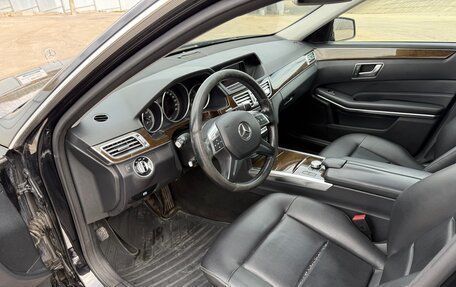 Mercedes-Benz E-Класс, 2013 год, 1 595 000 рублей, 10 фотография