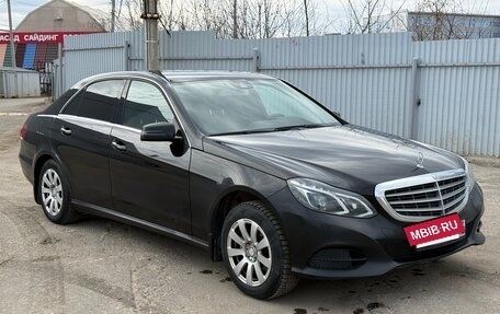 Mercedes-Benz E-Класс, 2013 год, 1 595 000 рублей, 2 фотография