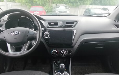 KIA Rio III рестайлинг, 2014 год, 910 000 рублей, 9 фотография
