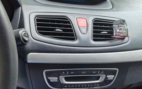 Renault Fluence I, 2011 год, 600 000 рублей, 1 фотография
