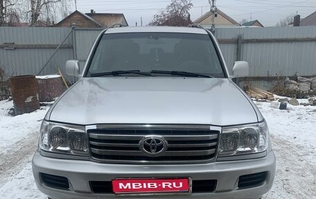 Toyota Land Cruiser 100 рестайлинг 2, 2001 год, 1 530 000 рублей, 1 фотография