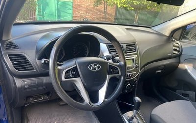 Hyundai Solaris II рестайлинг, 2013 год, 730 000 рублей, 1 фотография