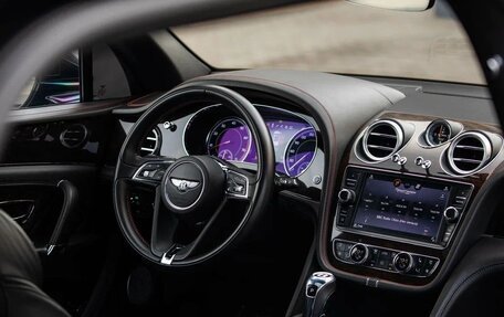 Bentley Bentayga I, 2016 год, 7 500 000 рублей, 15 фотография