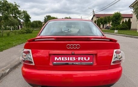 Audi A4, 1995 год, 400 000 рублей, 6 фотография