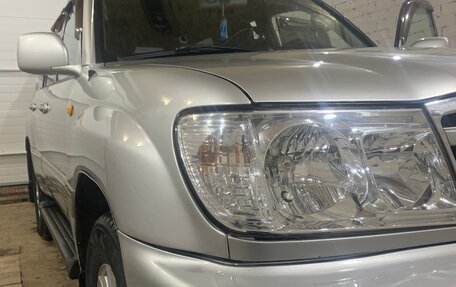 Toyota Land Cruiser 100 рестайлинг 2, 2001 год, 1 530 000 рублей, 9 фотография