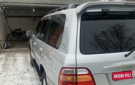 Toyota Land Cruiser 100 рестайлинг 2, 2001 год, 1 530 000 рублей, 5 фотография