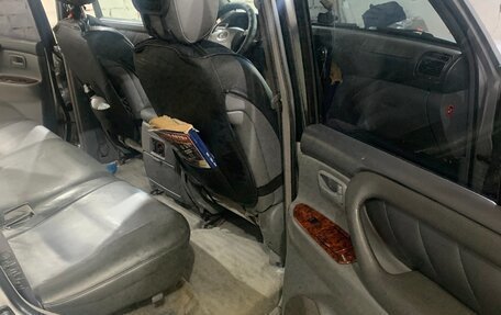 Toyota Land Cruiser 100 рестайлинг 2, 2001 год, 1 530 000 рублей, 18 фотография