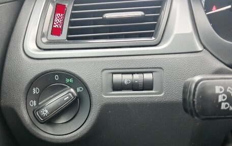 Skoda Rapid I, 2019 год, 880 000 рублей, 8 фотография