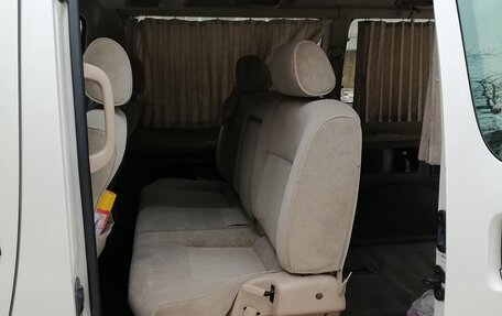 Toyota Grand HiAce I, 2000 год, 1 100 000 рублей, 8 фотография