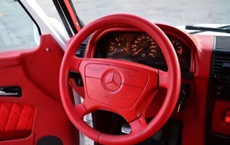 Mercedes-Benz G-Класс W463 рестайлинг _ii, 1981 год, 10 000 000 рублей, 6 фотография