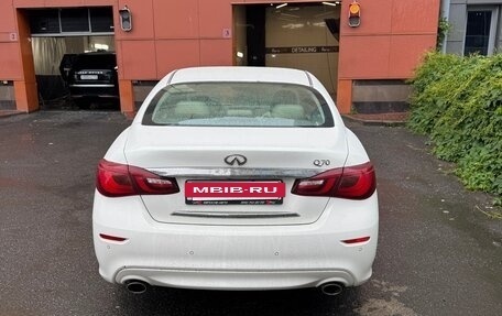 Infiniti Q70 I, 2015 год, 2 100 000 рублей, 6 фотография