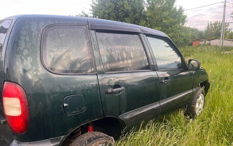 Chevrolet Niva I рестайлинг, 2004 год, 260 000 рублей, 4 фотография