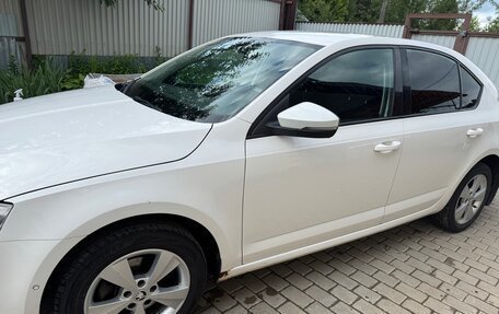 Skoda Octavia, 2015 год, 1 570 000 рублей, 6 фотография