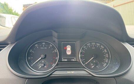 Skoda Octavia, 2015 год, 1 570 000 рублей, 10 фотография