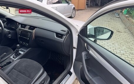 Skoda Octavia, 2015 год, 1 570 000 рублей, 17 фотография