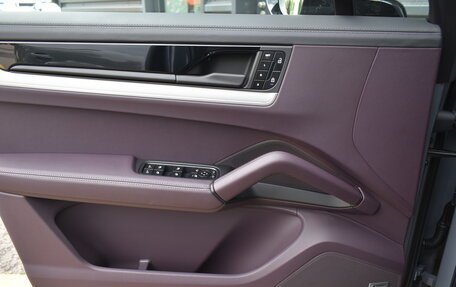 Porsche Cayenne III, 2025 год, 18 400 000 рублей, 21 фотография