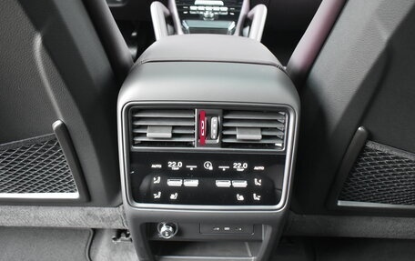 Porsche Cayenne III, 2025 год, 18 400 000 рублей, 33 фотография