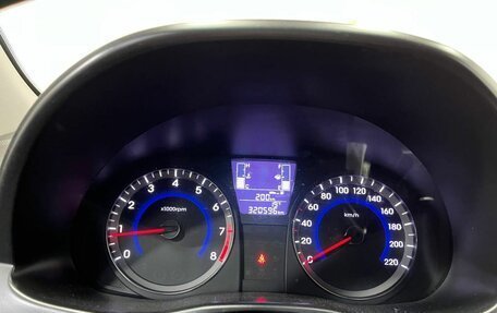 Hyundai Solaris II рестайлинг, 2016 год, 690 000 рублей, 11 фотография