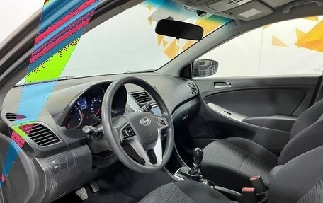Hyundai Solaris II рестайлинг, 2016 год, 690 000 рублей, 23 фотография