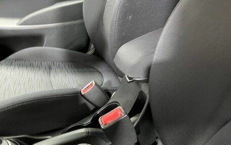 Hyundai Solaris II рестайлинг, 2016 год, 690 000 рублей, 32 фотография