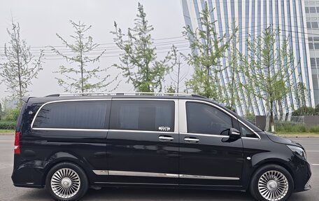 Mercedes-Benz Vito, 2022 год, 3 580 000 рублей, 3 фотография