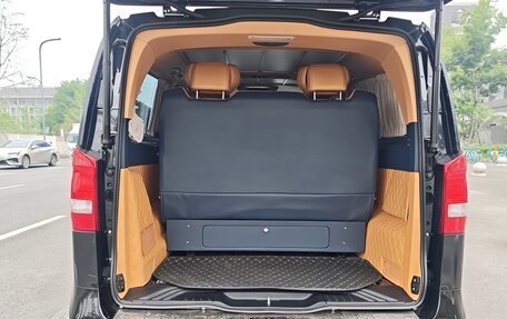 Mercedes-Benz Vito, 2022 год, 3 580 000 рублей, 16 фотография