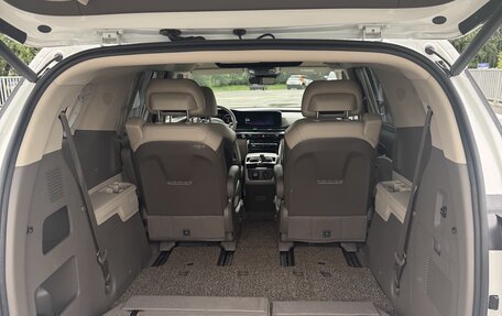 KIA Carnival, 2021 год, 3 800 000 рублей, 10 фотография