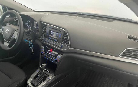 Hyundai Elantra VI рестайлинг, 2016 год, 1 149 000 рублей, 15 фотография