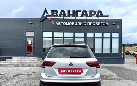 Volkswagen Tiguan II, 2017 год, 2 000 000 рублей, 6 фотография