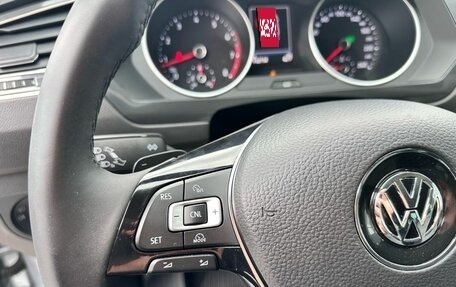 Volkswagen Tiguan II, 2017 год, 2 000 000 рублей, 17 фотография