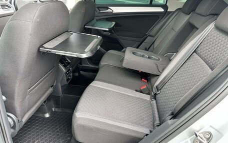 Volkswagen Tiguan II, 2017 год, 2 000 000 рублей, 26 фотография
