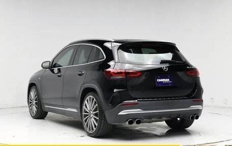 Mercedes-Benz GLA AMG, 2021 год, 65 000 рублей, 2 фотография