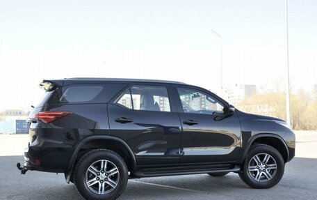 Toyota Fortuner II, 2019 год, 3 900 000 рублей, 6 фотография
