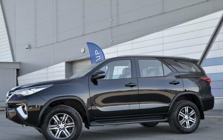 Toyota Fortuner II, 2019 год, 3 900 000 рублей, 2 фотография