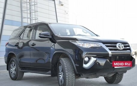 Toyota Fortuner II, 2019 год, 3 900 000 рублей, 7 фотография