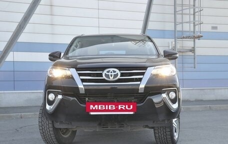 Toyota Fortuner II, 2019 год, 3 900 000 рублей, 8 фотография