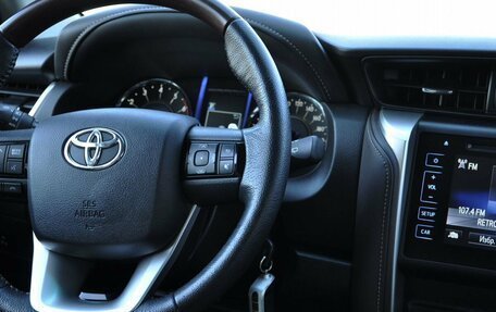 Toyota Fortuner II, 2019 год, 3 900 000 рублей, 22 фотография