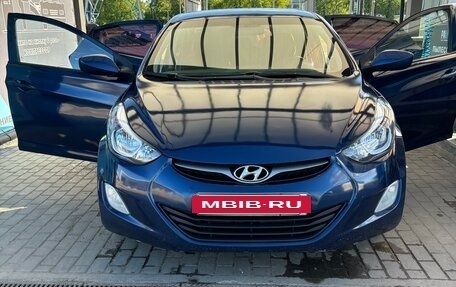 Hyundai Elantra V, 2012 год, 600 000 рублей, 12 фотография