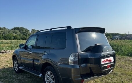 Mitsubishi Pajero IV, 2017 год, 2 830 000 рублей, 12 фотография