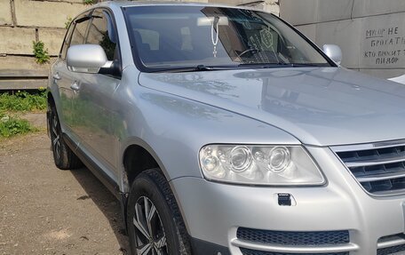 Volkswagen Touareg III, 2003 год, 980 000 рублей, 3 фотография