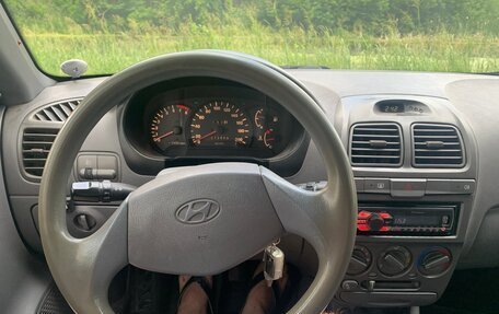 Hyundai Accent II, 2005 год, 303 000 рублей, 23 фотография