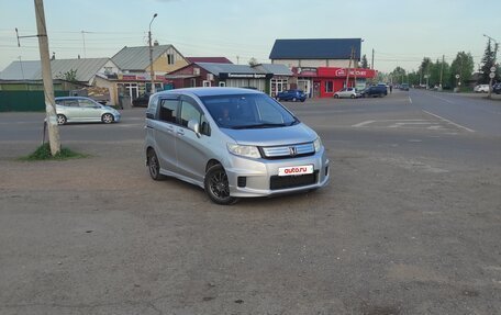Honda Freed I, 2012 год, 985 000 рублей, 16 фотография