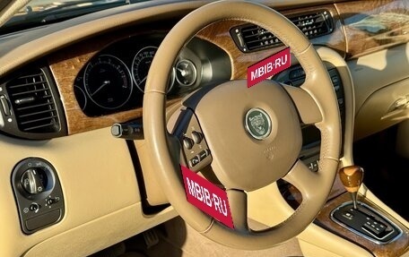 Jaguar X-Type I рестайлинг, 2006 год, 1 350 000 рублей, 13 фотография