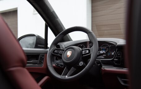 Porsche Cayenne III, 2024 год, 21 000 000 рублей, 33 фотография