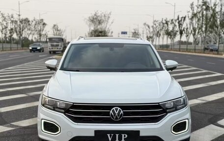 Volkswagen T-Roc I, 2021 год, 1 455 000 рублей, 3 фотография