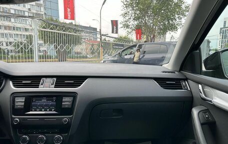 Skoda Octavia, 2015 год, 1 399 000 рублей, 24 фотография