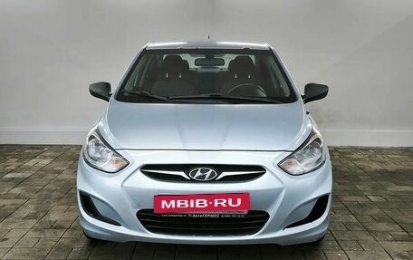 Hyundai Solaris II рестайлинг, 2011 год, 525 000 рублей, 2 фотография